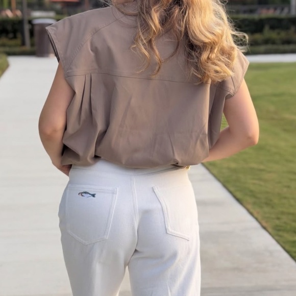 Wide-Leg White Pants - Picture 6 of 7
